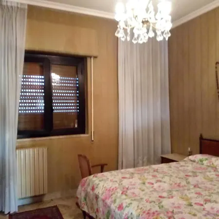 Un Po' Datato Ma Confortevole Apartamento *