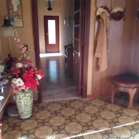 Apartmán Un Po' Datato Ma Confortevole
